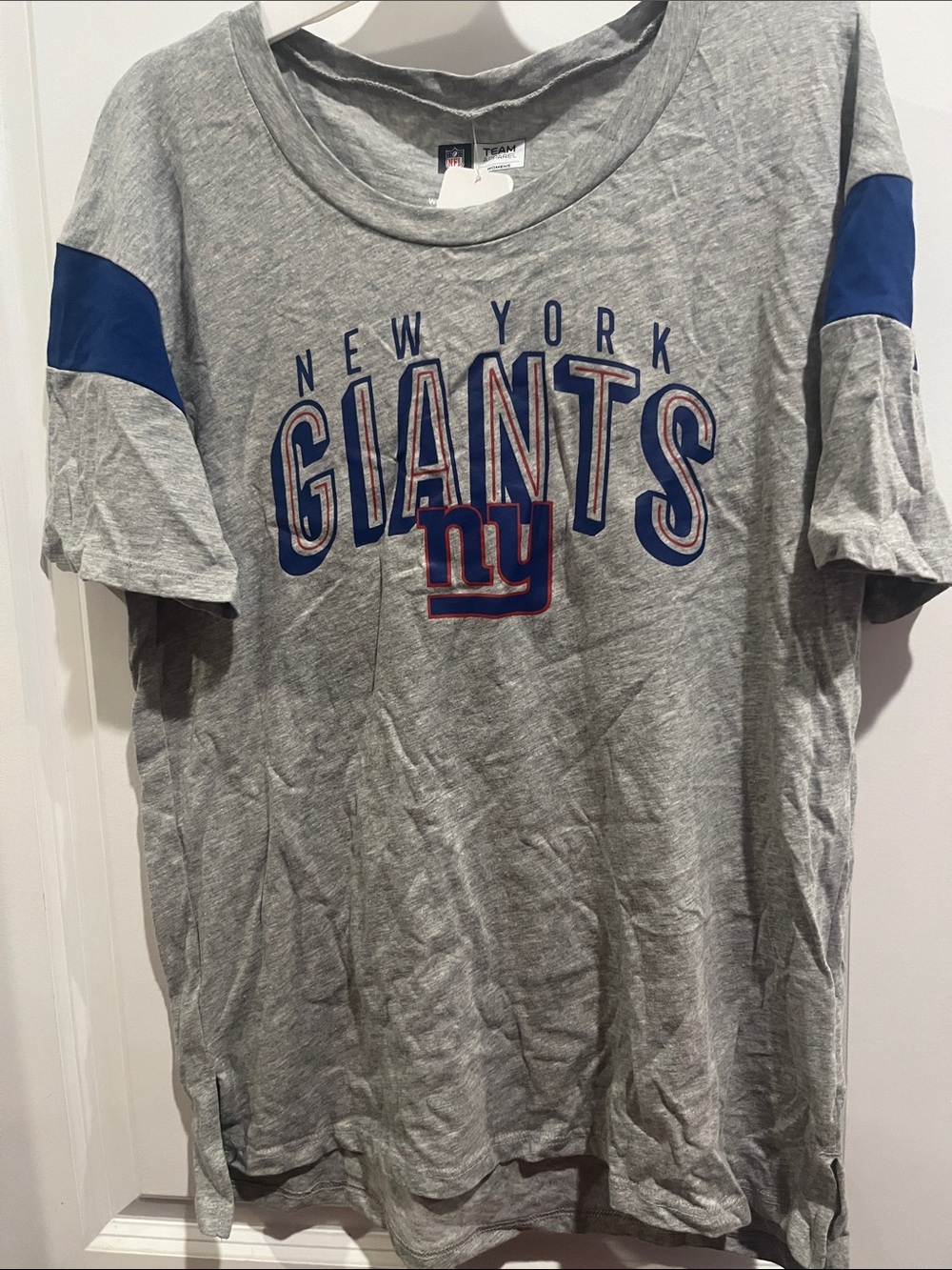 NFL New York Giants Gray Short Sleeve Tee with Blue Accents